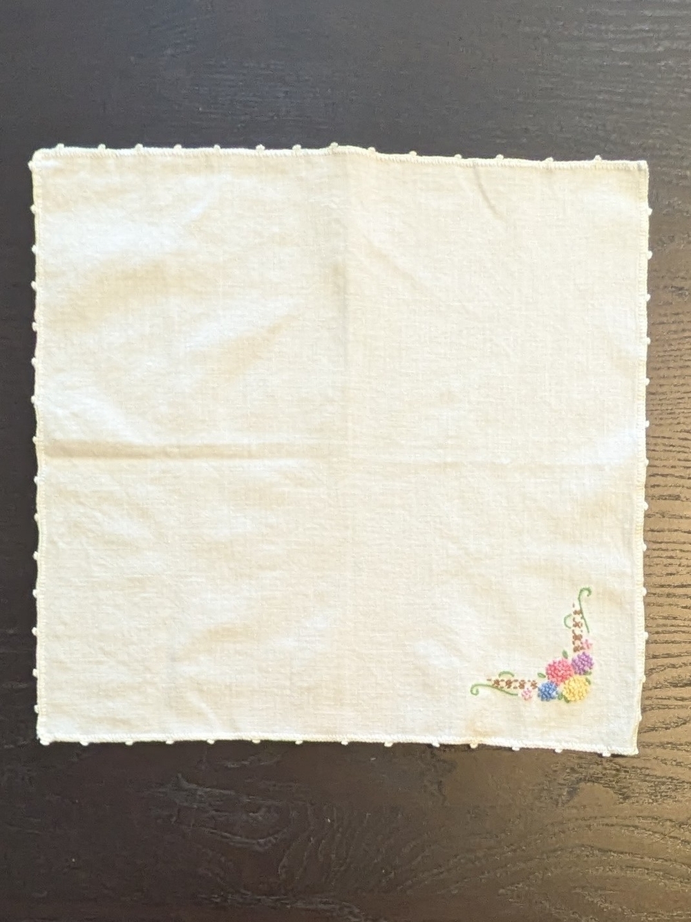 Vintage White Floral Hand Embroidered Cotton Napkins - Set of 8 - Picture 8 of 15